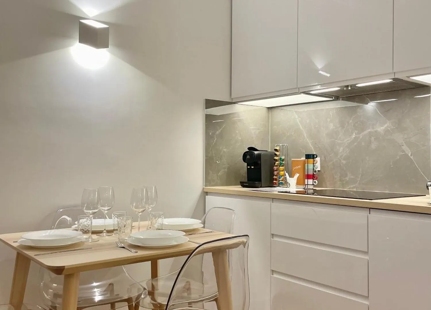 Paris-alesia Super 2 Pieces De 39m2 - Tres Cosy Pour 1 - 5 Personnes Totalement Refait A Neuf -entire Luxurious And Warm -paris Alesia 14eme - Proche Aeroport Paris-orly - Parc Des Expositions Porte De Versailles Free Wifi Gratu Paris