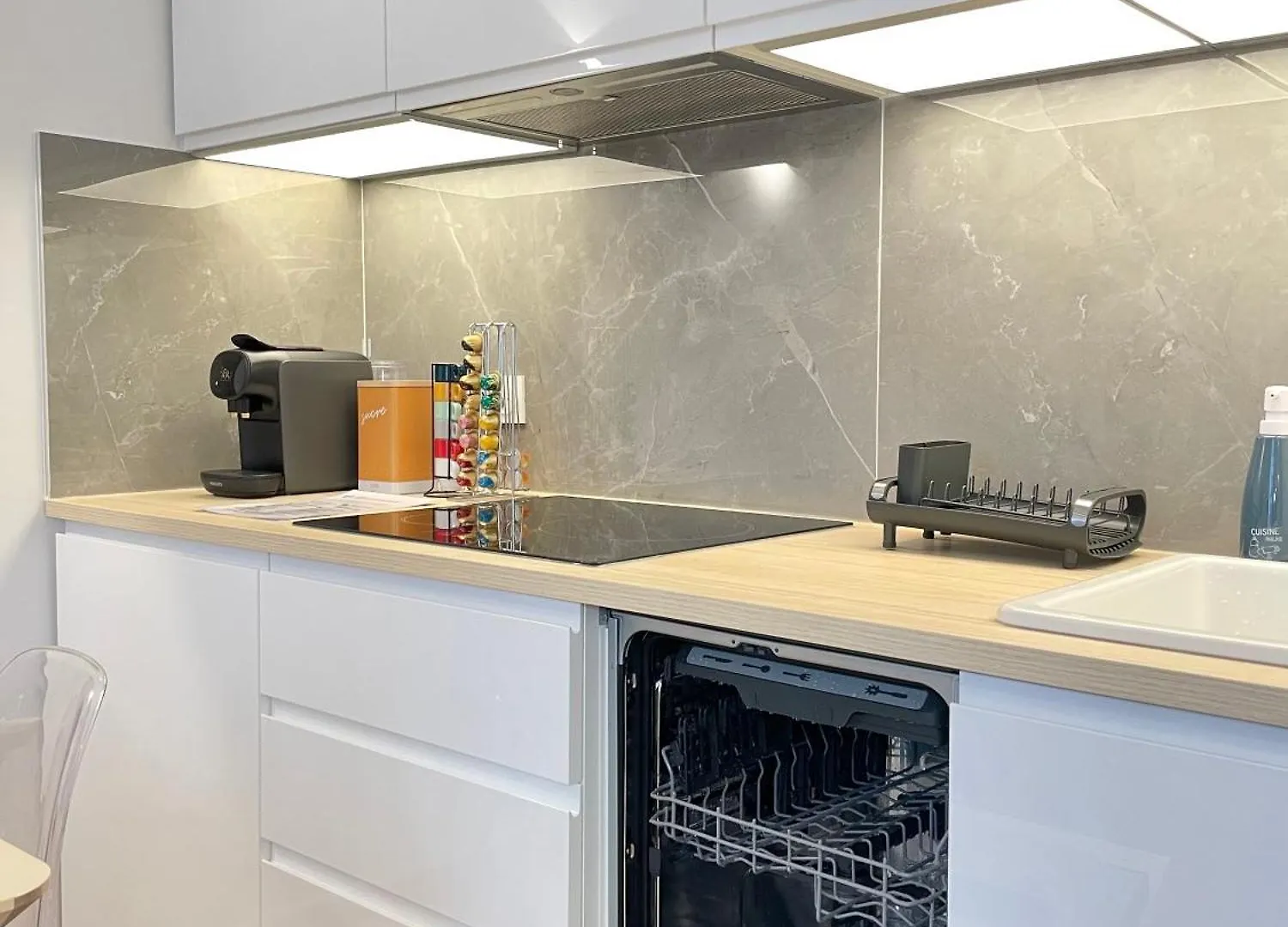 Paris-alesia Super 2 Pieces De 39m2 - Tres Cosy Pour 1 - 5 Personnes Totalement Refait A Neuf -entire Luxurious And Warm -paris Alesia 14eme - Proche Aeroport Paris-orly - Parc Des Expositions Porte De Versailles Free Wifi Gratu * Paris